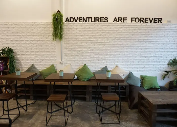 Krit Hostel *